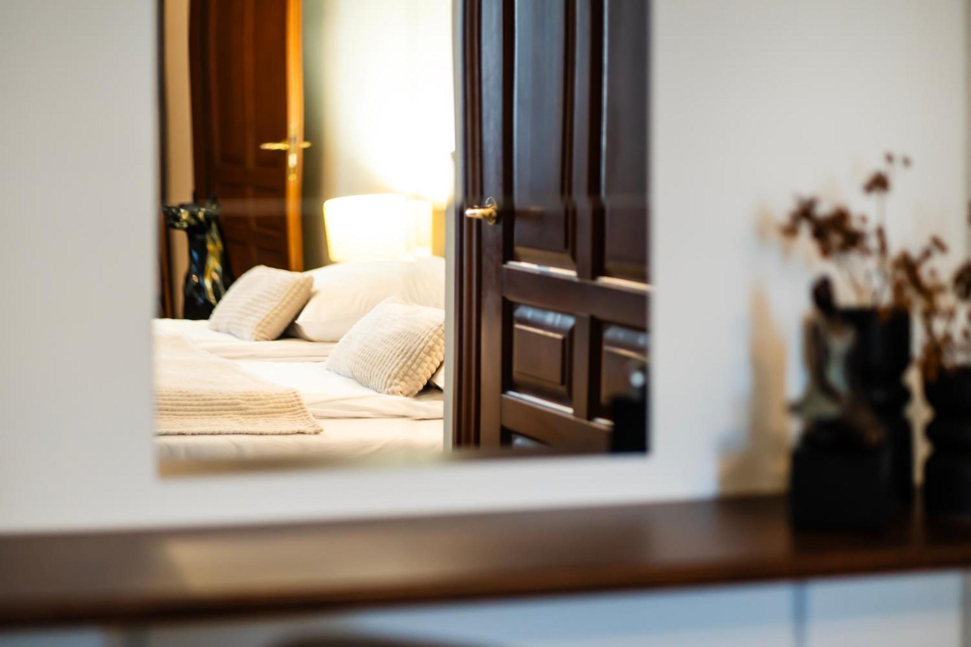 Aparthotel Maargick Krasków Eksteriør bilde