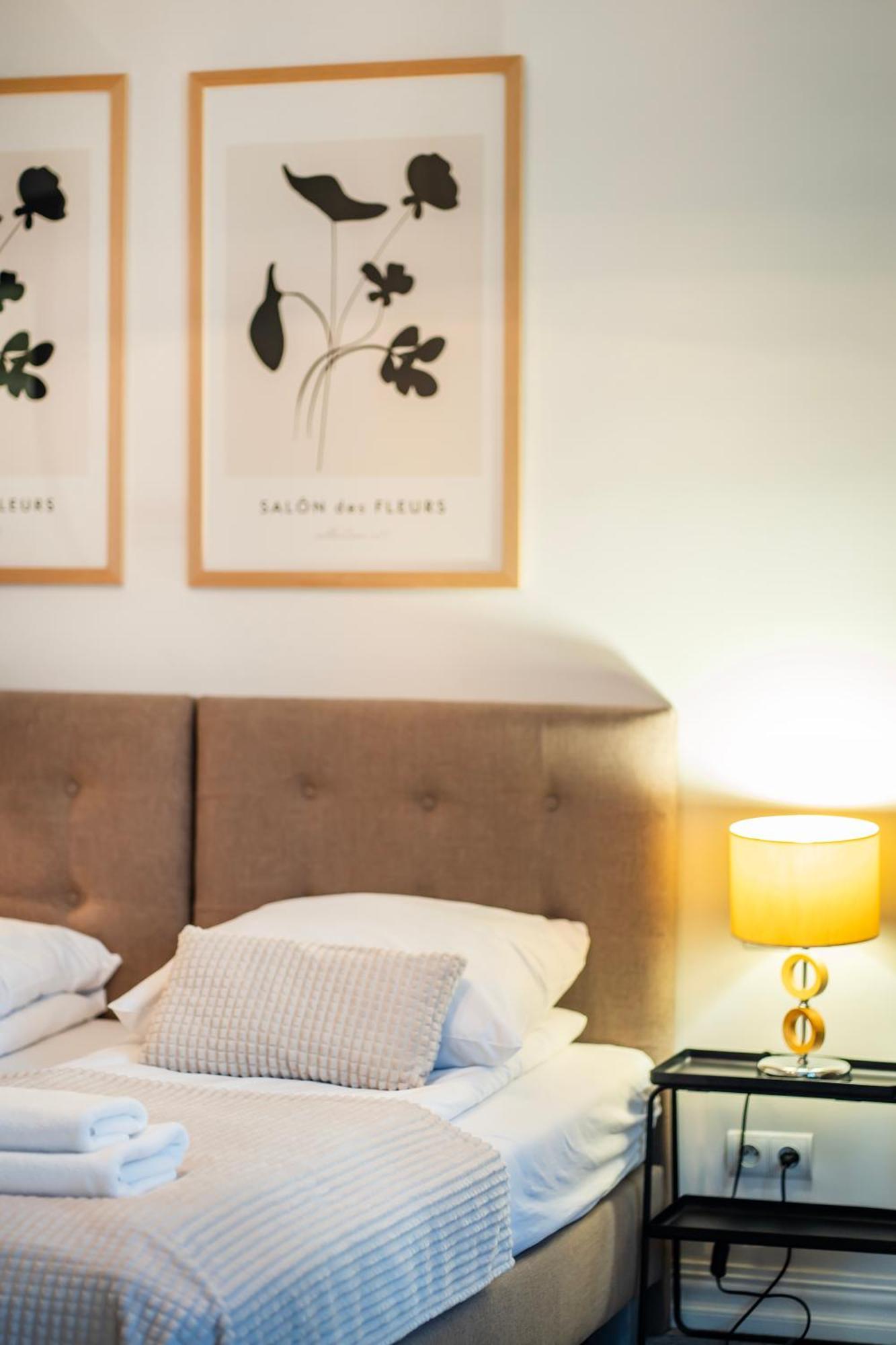 Aparthotel Maargick Krasków Eksteriør bilde